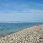Peloponnese Hideout - Traditional Stone House