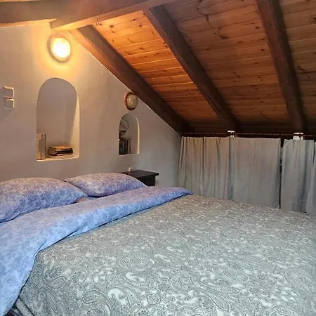 Peloponnese Hideout - Traditional Stone House Akrata