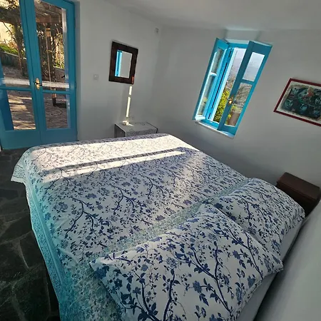 Peloponnese Hideout - Traditional Stone House 빌라