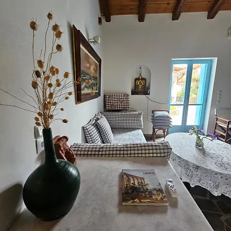 Peloponnese Hideout - Traditional Stone House Villa *