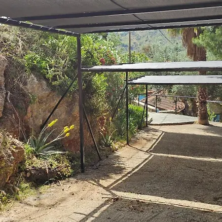Peloponnese Hideout - Traditional Stone House Akrata