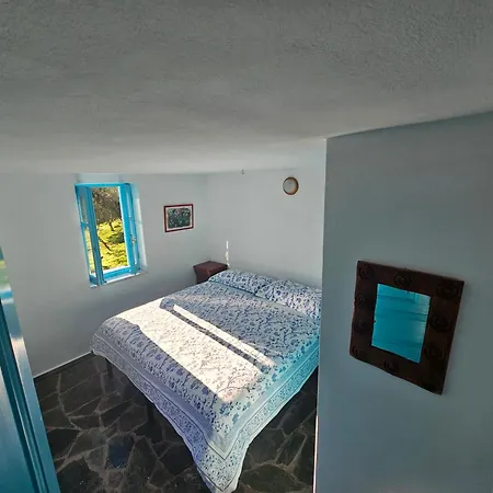 Peloponnese Hideout - Traditional Stone House * Akrata