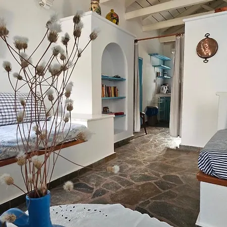 Peloponnese Hideout - Traditional Stone House Vila *