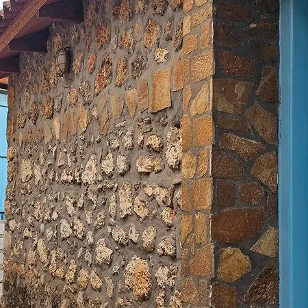 Peloponnese Hideout - Traditional Stone House * アクラタ