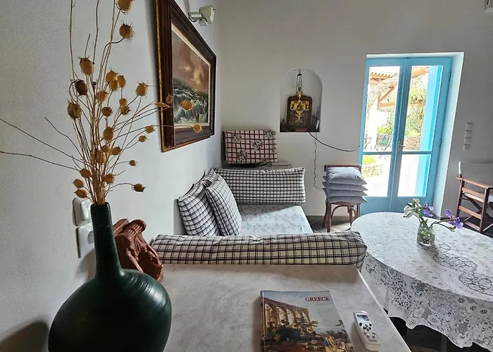 Peloponnese Hideout - Traditional Stone House Villa *