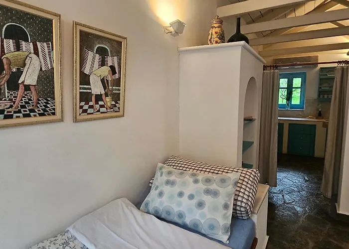 Peloponnese Hideout - Traditional Stone House Akrata