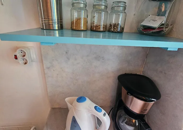 Peloponnese Hideout - Traditional Stone House Akrata