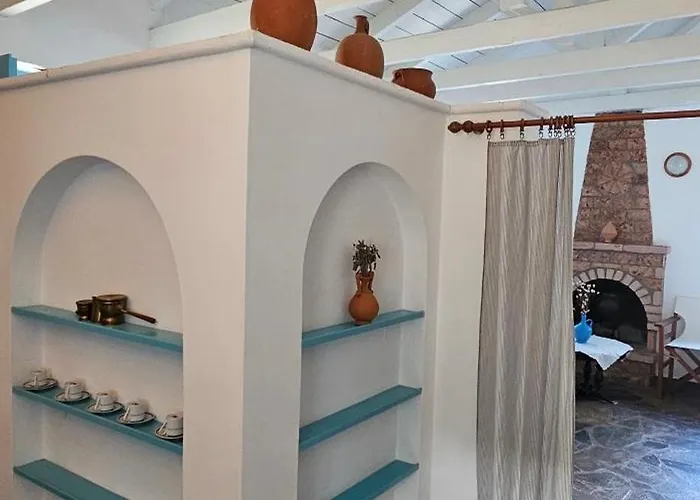 Peloponnese Hideout - Traditional Stone House